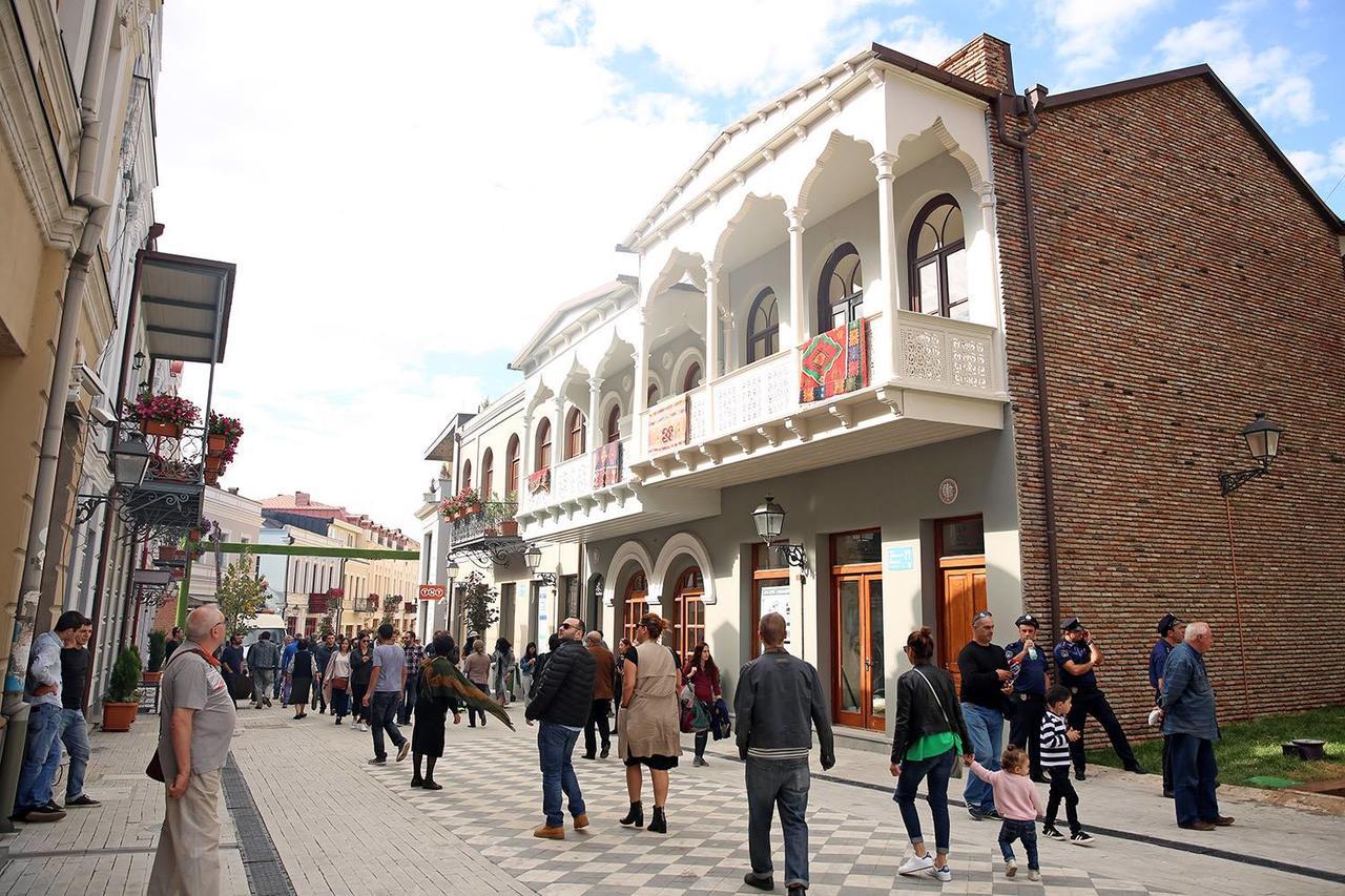 Luxury Apartments On Central Avenue Tiflis Dış mekan fotoğraf